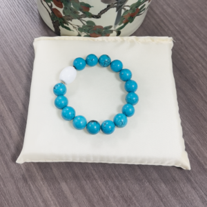 Natural Turquoise White Bead Bracelet